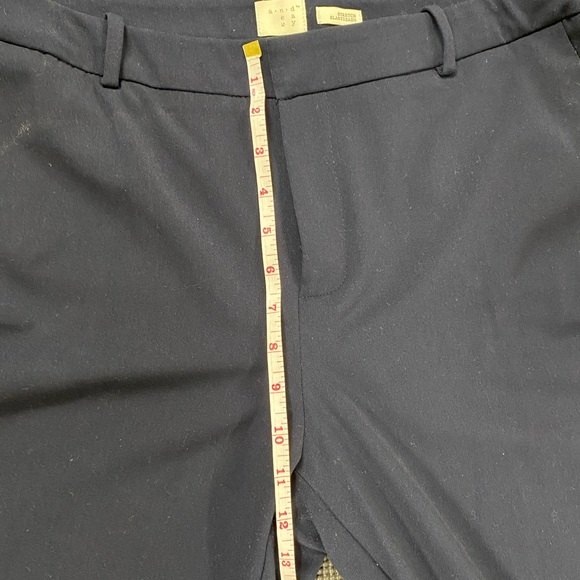 Navy dress pant. - Picture 5 of 5